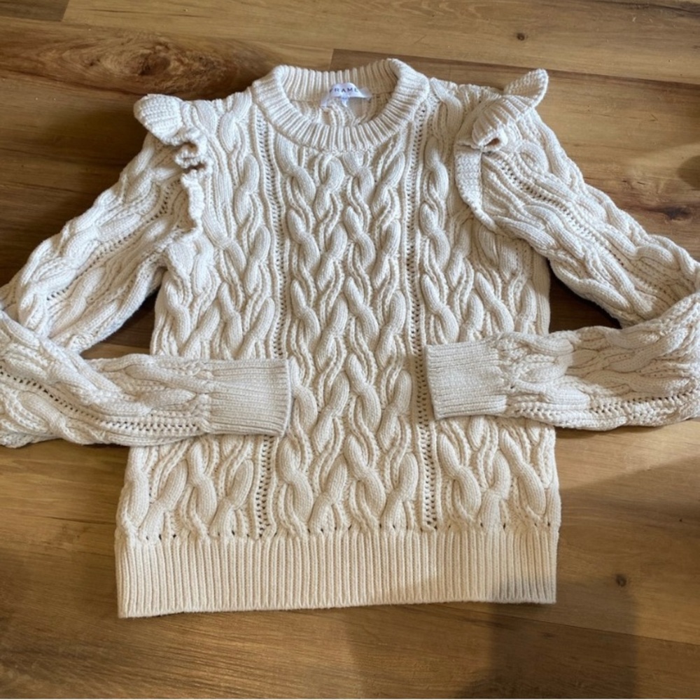 Frame cable knit sweater size small